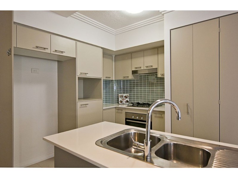205/392 Hamilton Road, Chermside QLD 4032