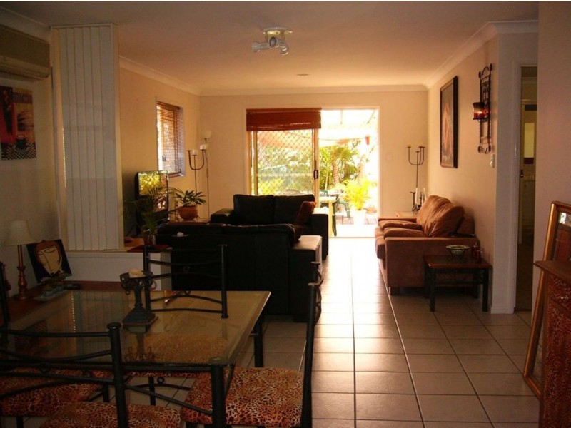 22 Stonleigh Street, Albion QLD 4010