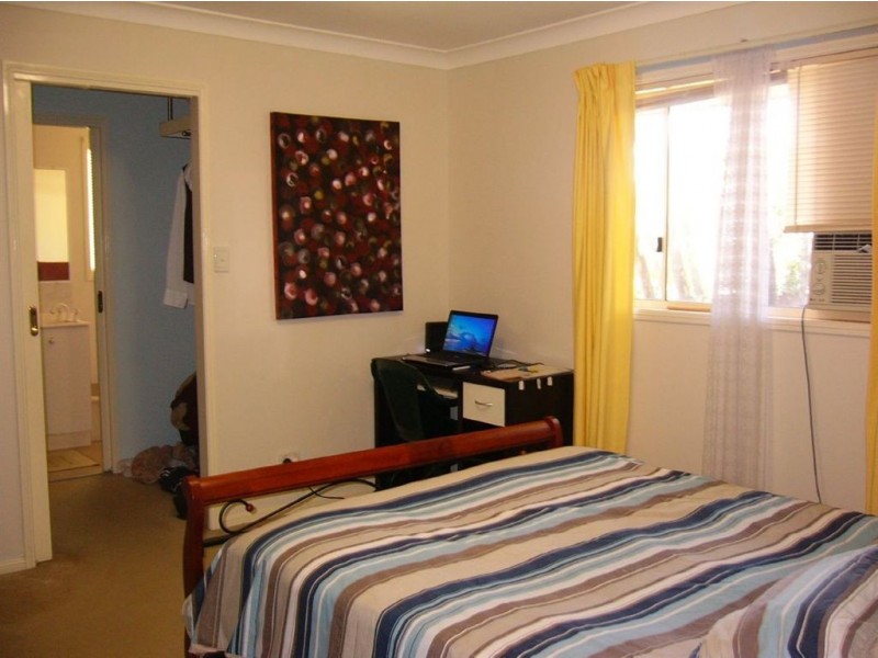 22 Stonleigh Street, Albion QLD 4010