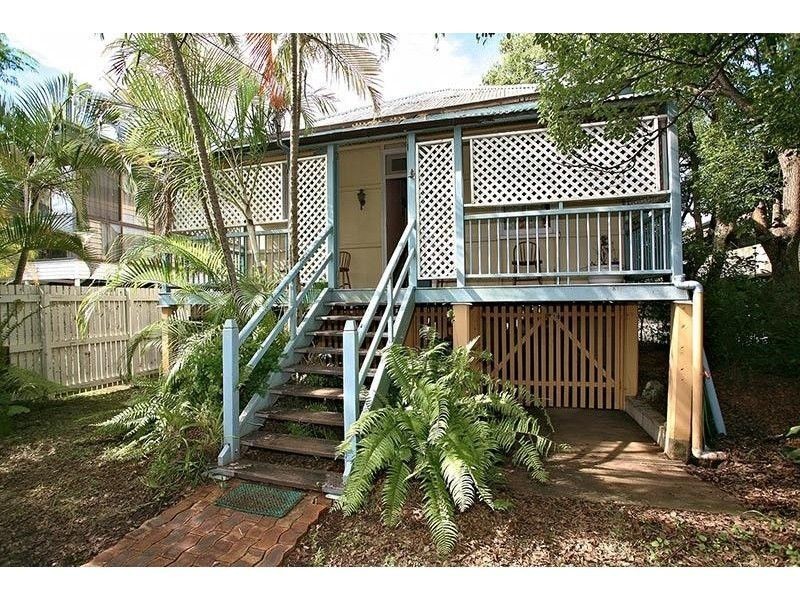 12 Eliza Street, Clayfield QLD 4011