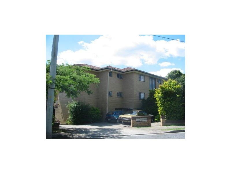 2/14 Collins street, Clayfield QLD 4011