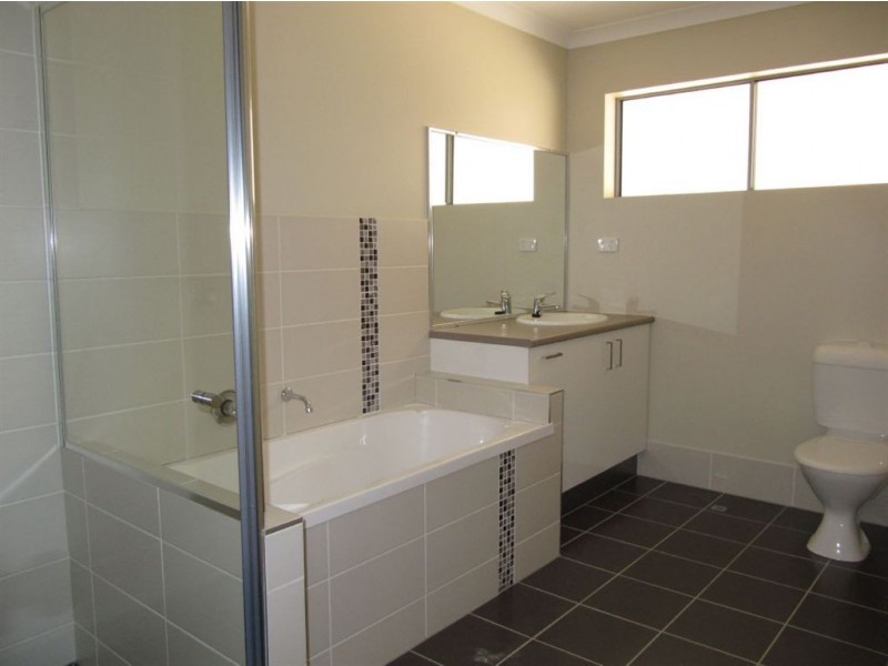 71 Greenore St, Bracken Ridge QLD 4017