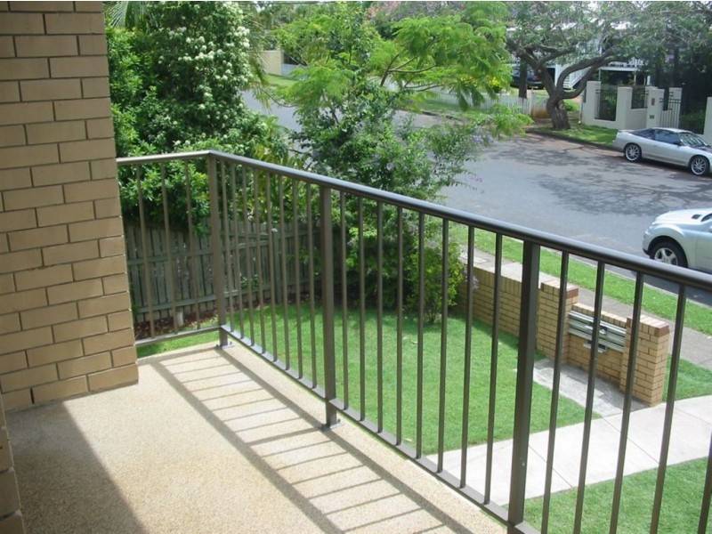 1/37 Franz Rd, Clayfield QLD 4011