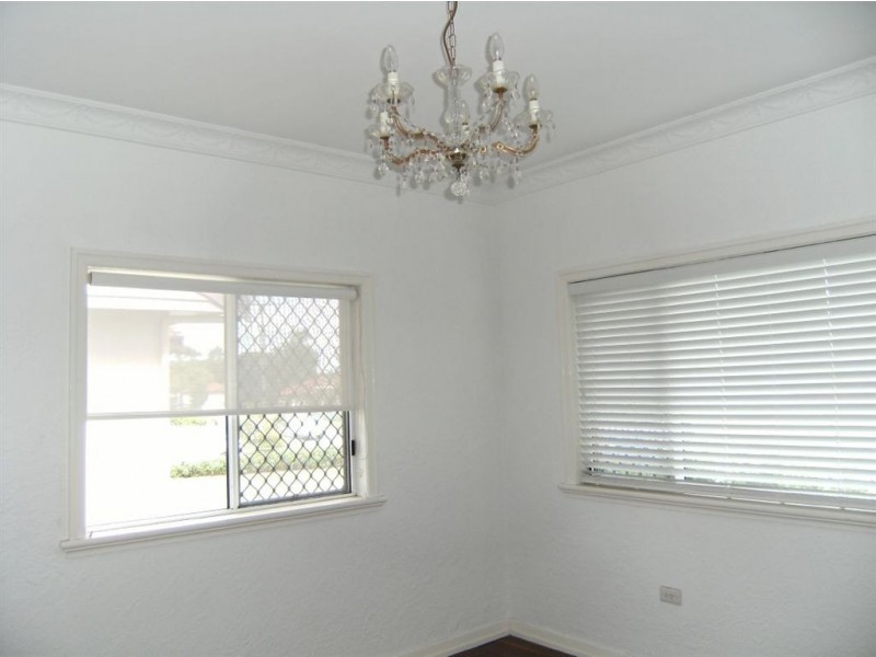 17 Taylor St, Wavell Heights QLD 4012