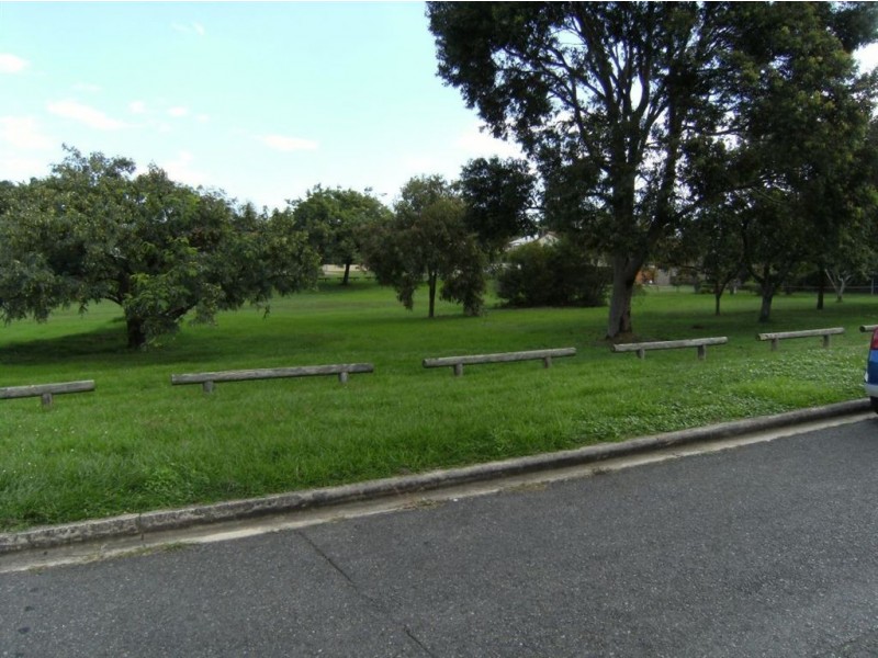 17 Taylor St, Wavell Heights QLD 4012