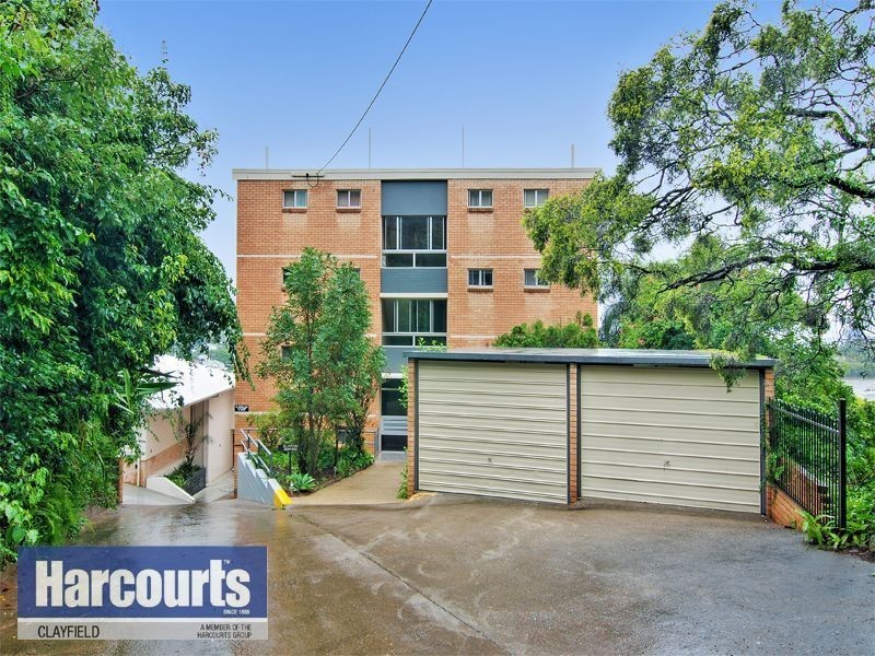 8/27 Mullens Street, Hamilton QLD 4007