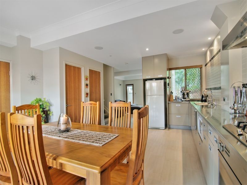 10/12 Haig Street, Clayfield QLD 4011