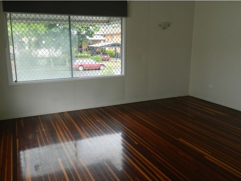 64 Stoneleigh St, Albion QLD 4010