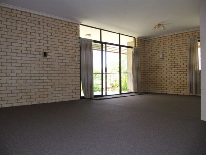 1/77 Sandford St, St Lucia QLD 4067