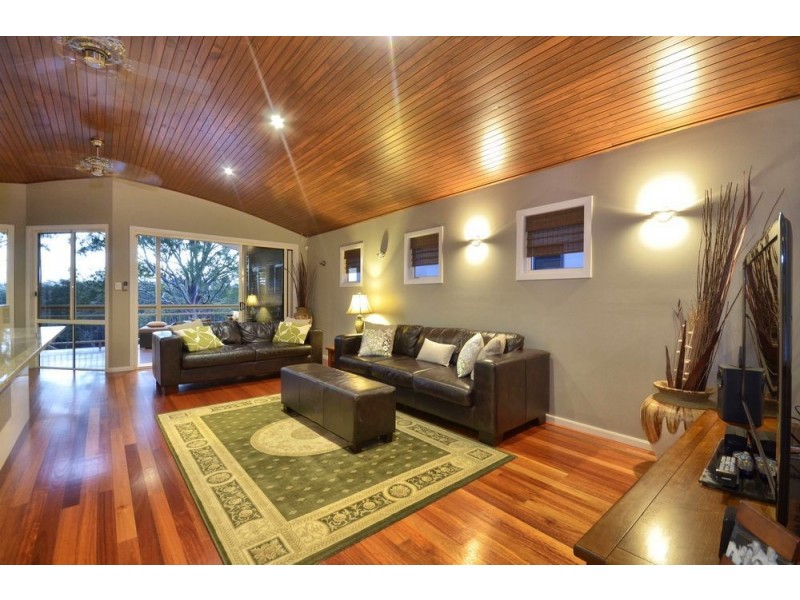 19 Chaseley Street, Nudgee QLD 4014