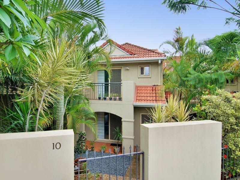 12 Haig Street, Clayfield QLD 4011