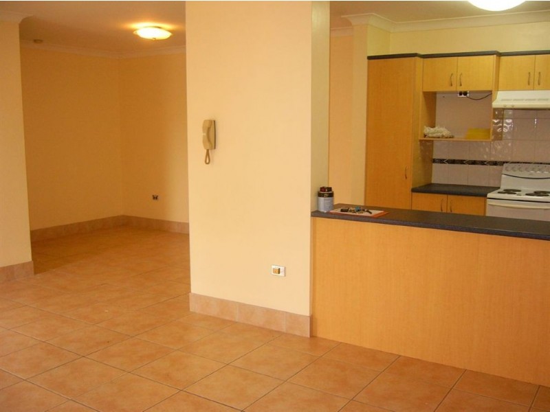 2/53 Nudgee Rd, Hamilton QLD 4007