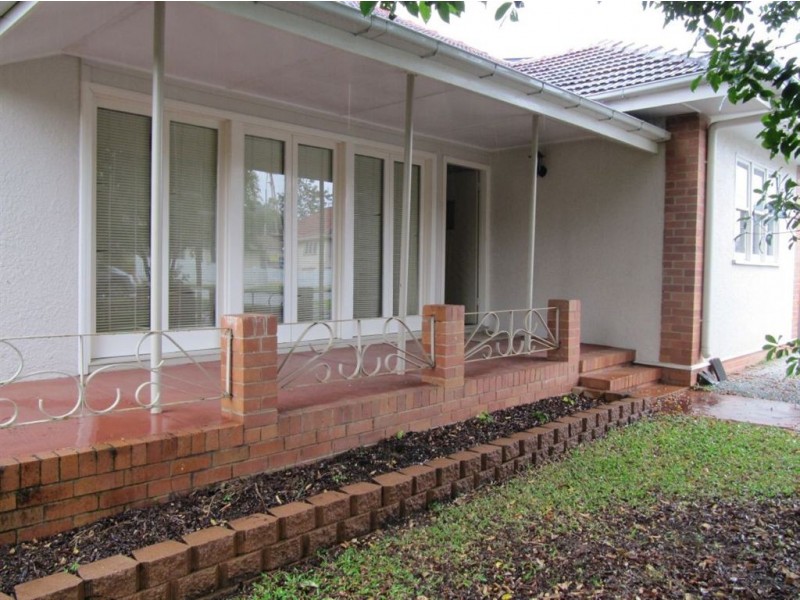 34 Highlands St, Wavell Heights QLD 4012
