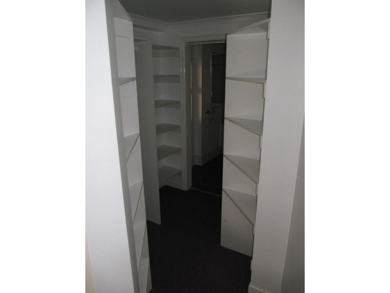 2/22 Welllington St, Wooloowin QLD 4030