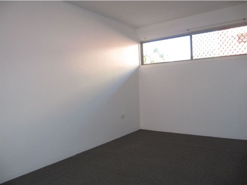 2/22 Welllington St, Wooloowin QLD 4030