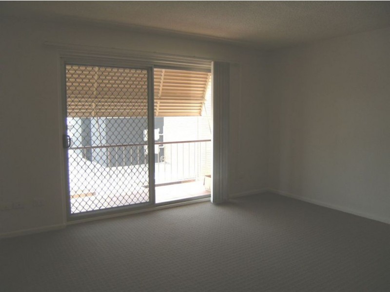 3/10 Stopford St, Wooloowin QLD 4030