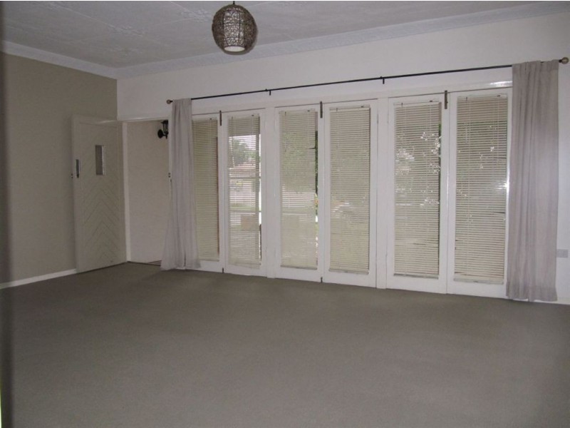 34 Highlands St, Wavell Heights QLD 4012