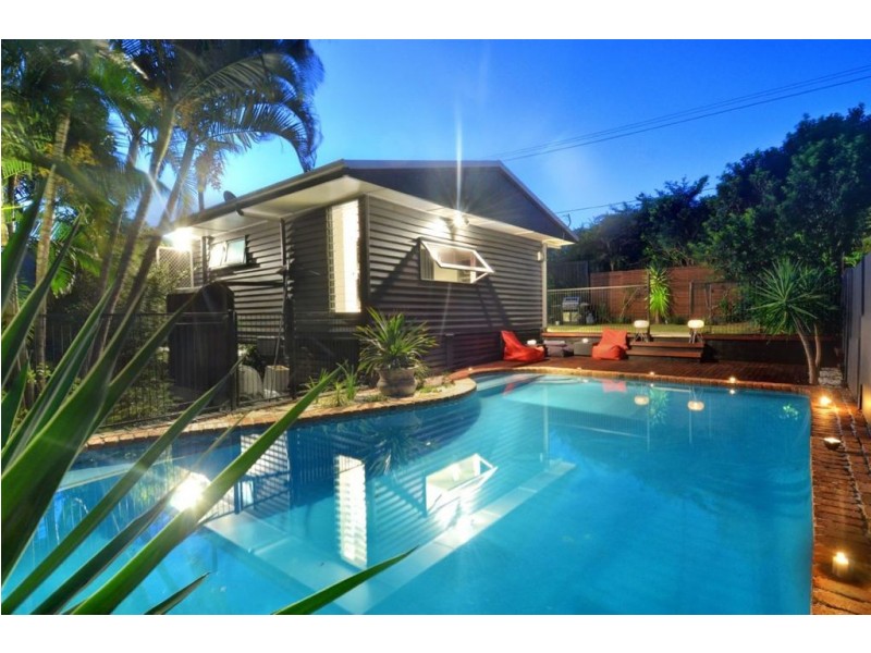 9 Taabinga St, Wavell Heights QLD 4012