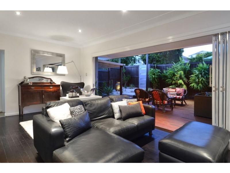 9 Taabinga St, Wavell Heights QLD 4012