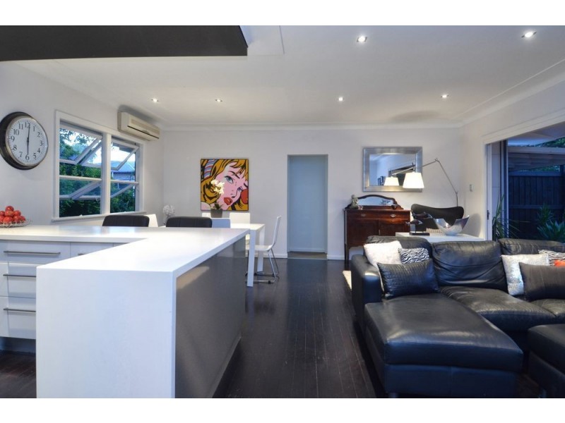 9 Taabinga St, Wavell Heights QLD 4012