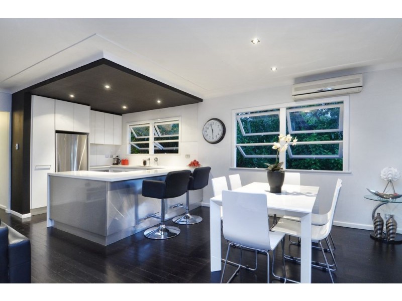 9 Taabinga St, Wavell Heights QLD 4012