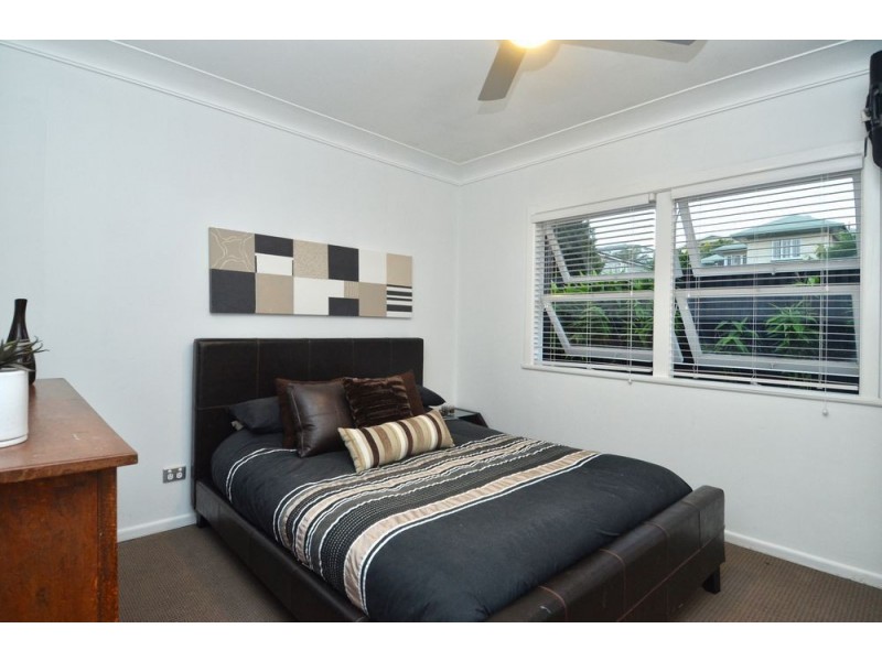 9 Taabinga St, Wavell Heights QLD 4012