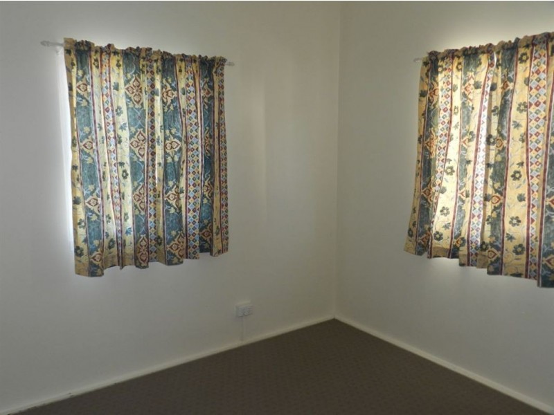 6 Highcrest St, Wavell Heights QLD 4012