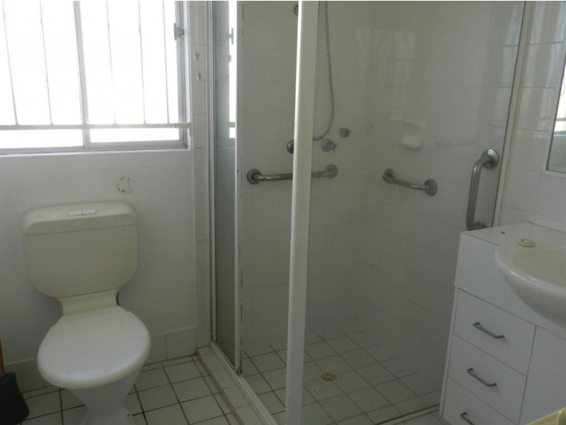 6 Highcrest St, Wavell Heights QLD 4012