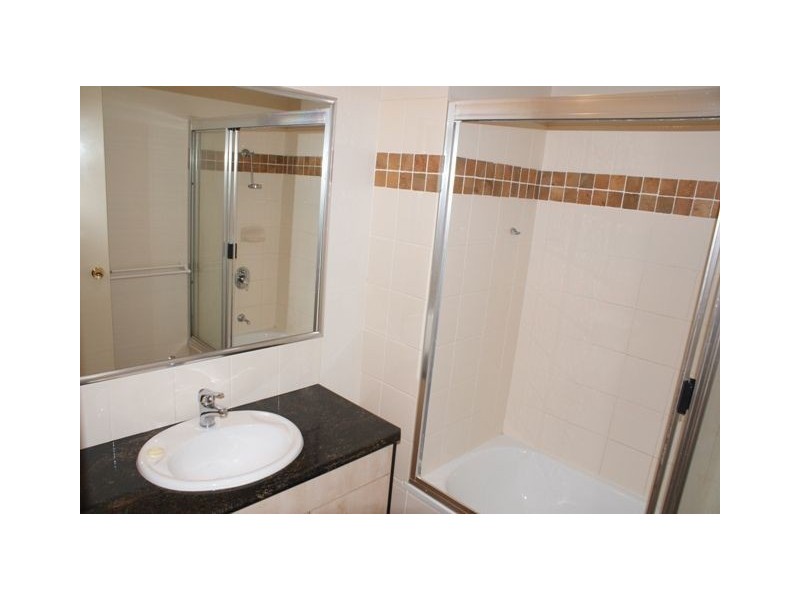 3/25 Collins St, Clayfield QLD 4011