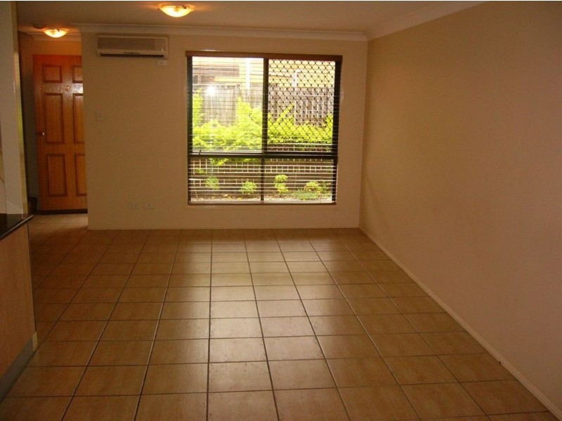 3/25 Collins St, Clayfield QLD 4011