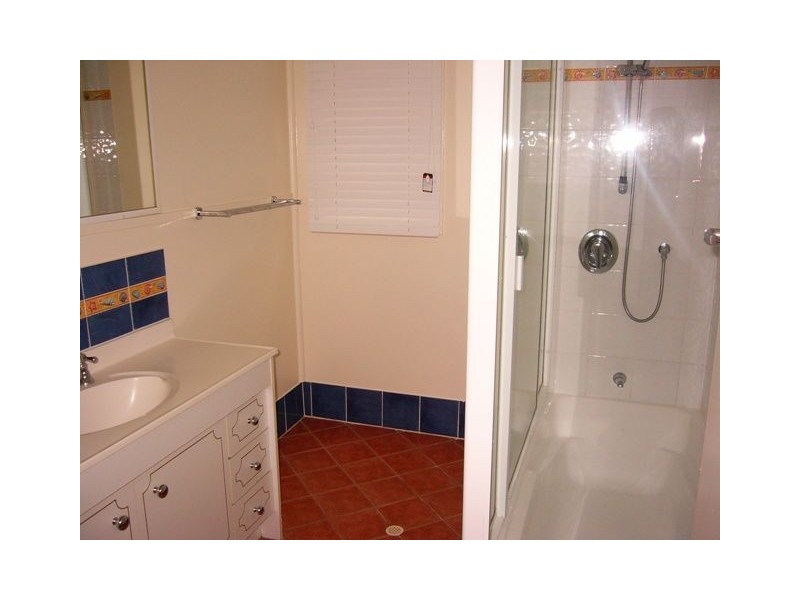 33 Wakefield St, Albion QLD 4010