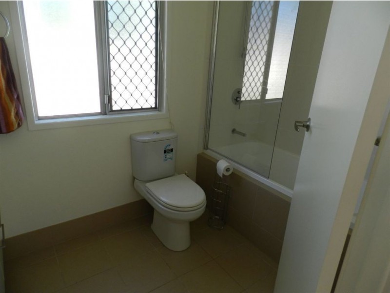 34B Highlands St, Wavell Heights QLD 4012