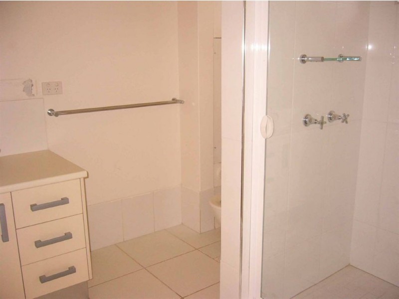 1/12 Cooma St, Clayfield QLD 4011