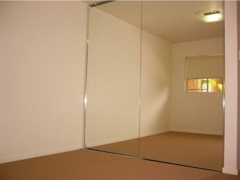 1/12 Cooma St, Clayfield QLD 4011