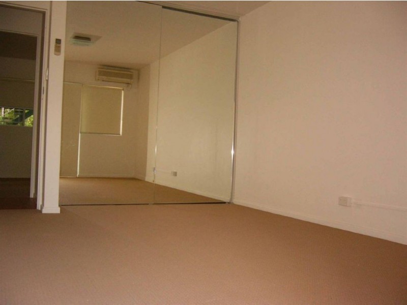 1/12 Cooma St, Clayfield QLD 4011