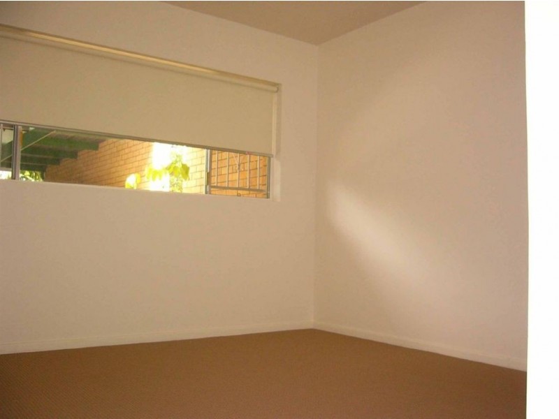 1/12 Cooma St, Clayfield QLD 4011