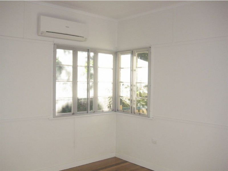 45 Pechey Street, Chermside QLD 4032