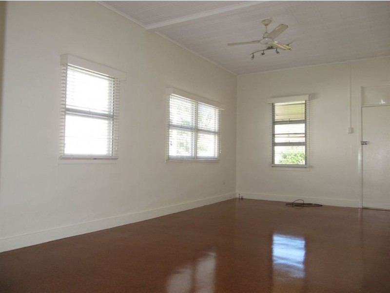 33 Wakefield St, Albion QLD 4010