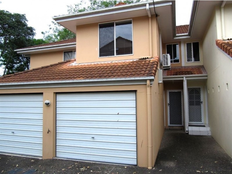 10/12 Wolseley St, Clayfield QLD 4011