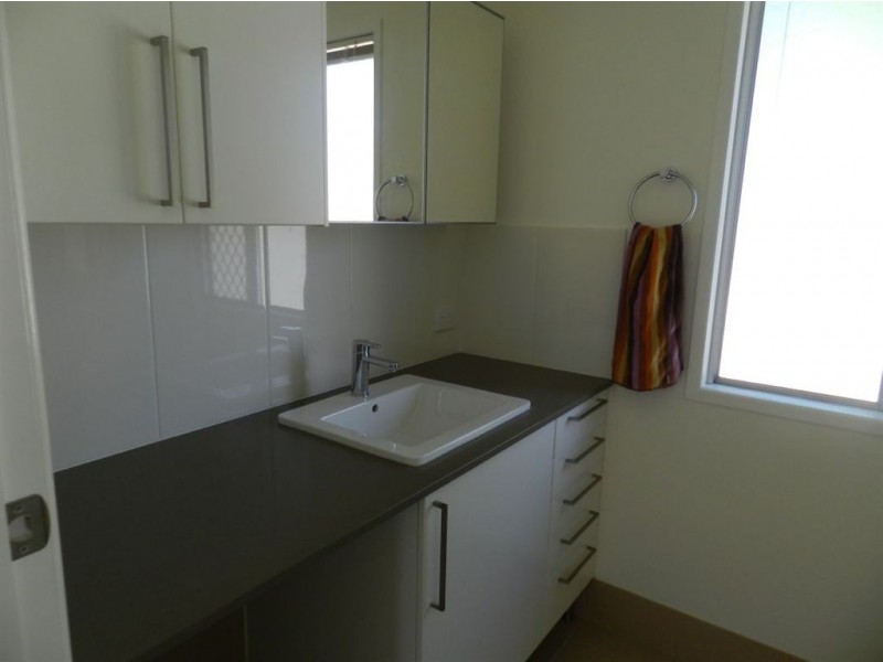 34b Highlands St, Wavell Heights QLD 4012