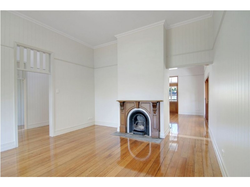 99 Kedron Park Rd, Wooloowin QLD 4030