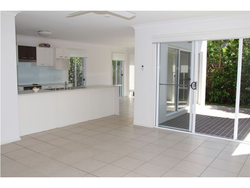 12 Macarthur St, Banyo QLD 4014