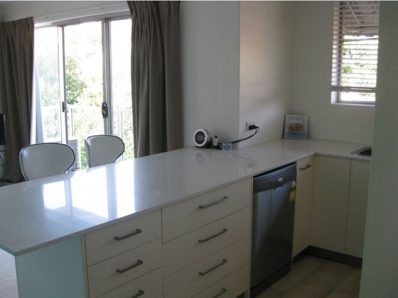 1/12 Bonney Ave, Clayfield QLD 4011