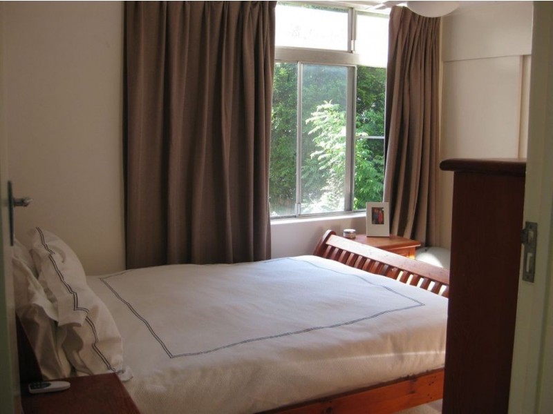 1/12 Bonney Ave, Clayfield QLD 4011