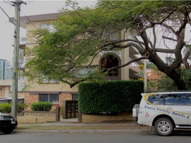 2/145 Windermere Road, Hamilton QLD 4007