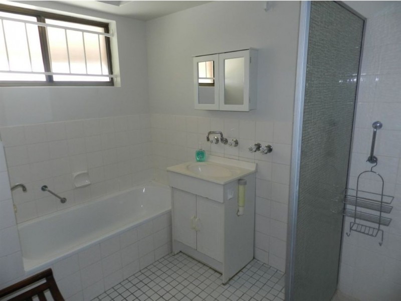 1/38 Norman, Clayfield QLD 4011