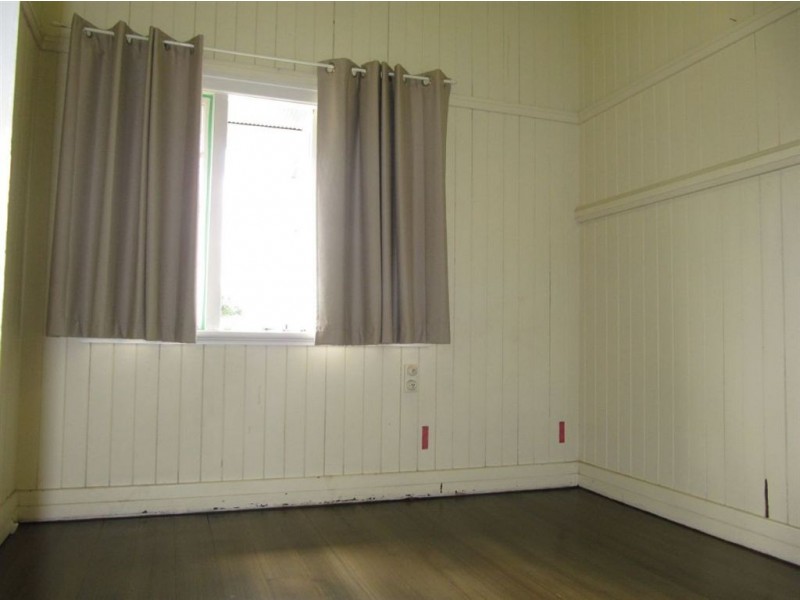 8 Bourne St, Clayfield QLD 4011