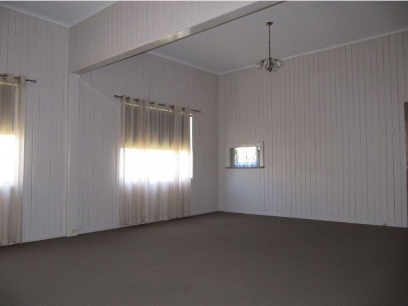 24 Oxford Street, Hamilton QLD 4007