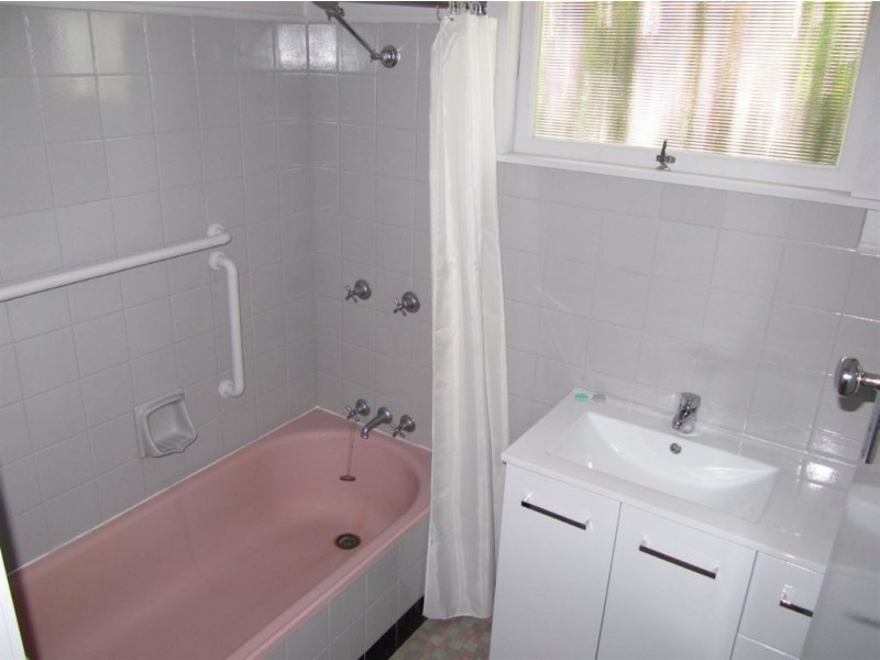 24 Oxford Street, Hamilton QLD 4007