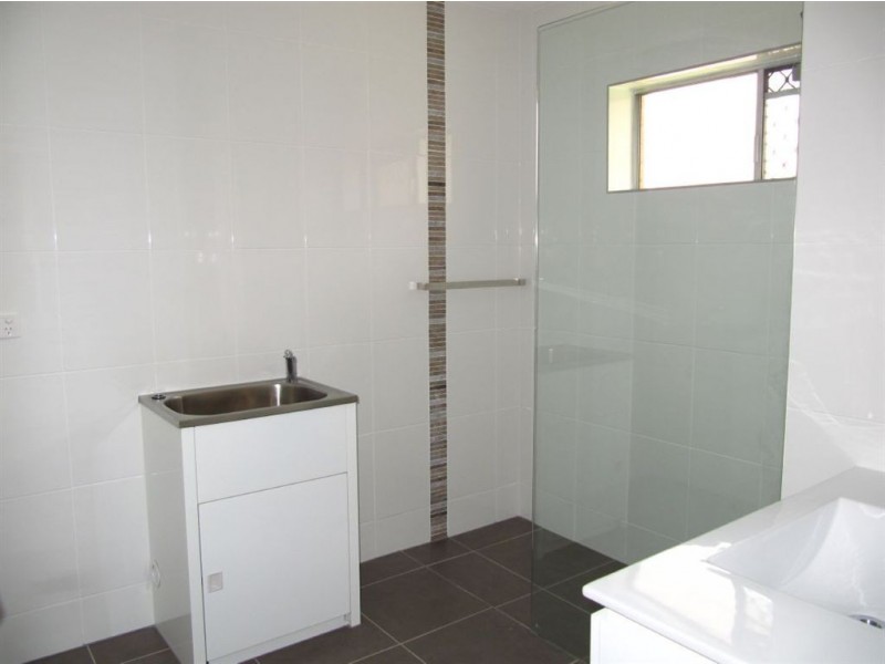 2/77 King Street, Annerley QLD 4103